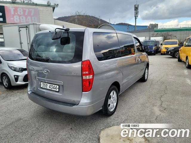 2018 Hyundai Grand Starex (New)