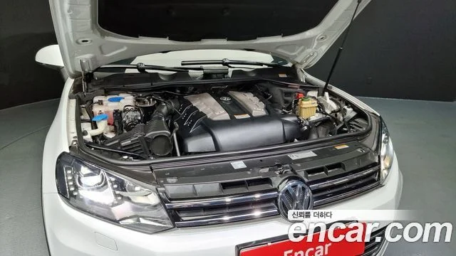 2012 Volkswagen 뉴 투아렉