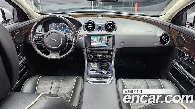 2012 Jaguar All New XJ