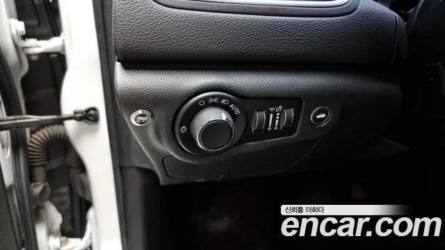 2015 Chrysler 200 2세대