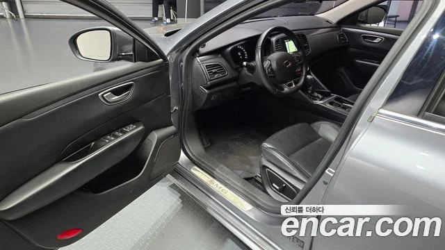 2016 Renault Korea SM6