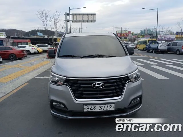 2020 Hyundai Grand Starex (New)