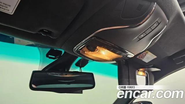 2015 Maserati 기블리