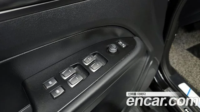 2022 KG Mobility 더 뉴 렉스턴 스포츠 칸