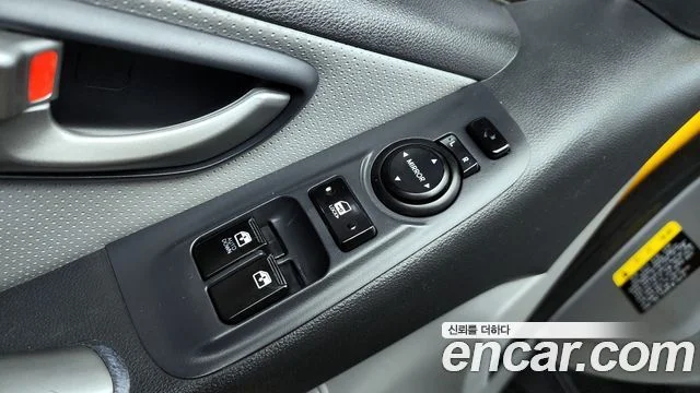 2017 Hyundai Grand Starex