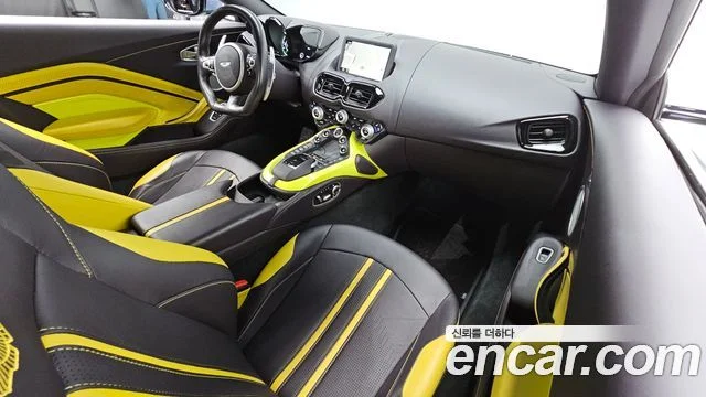 2020 Aston Martin 밴티지 2세대