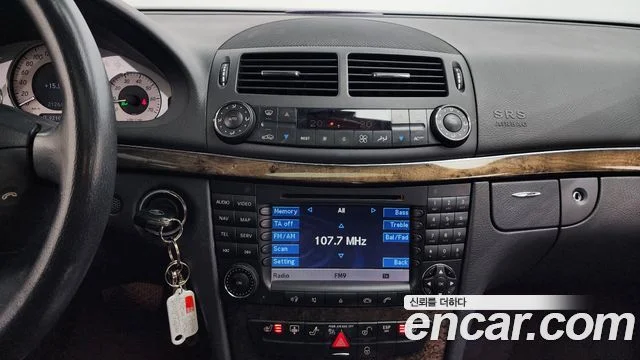 2005 Mercedes-Benz E-클래스 W211