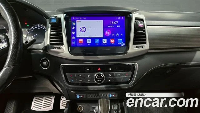 2017 KG Mobility G4 렉스턴