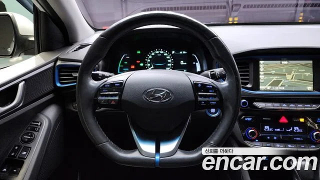 2016 Hyundai 아이오닉 하이브리드