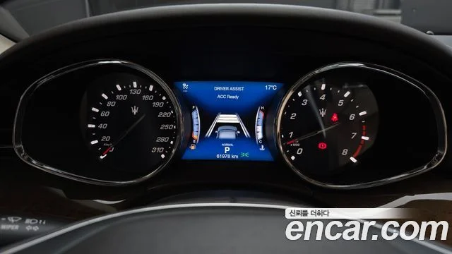 2019 Maserati 콰트로포르테