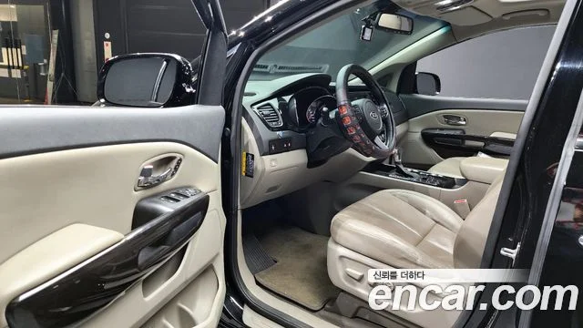 2018 Kia Carnival (New)