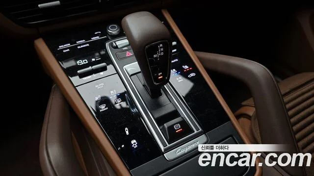 2023 Porsche 카이엔 (PO536)