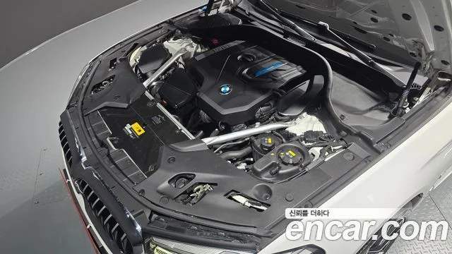 2020 BMW 5 Series (G30)