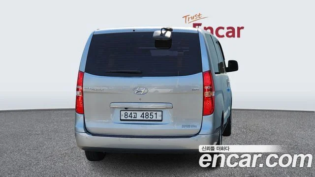 2015 Hyundai Grand Starex