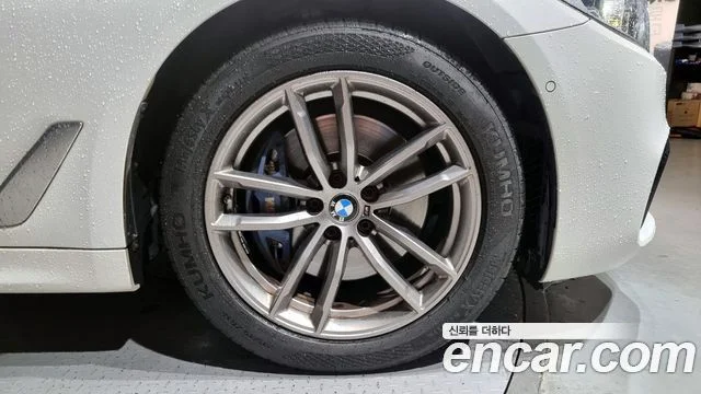 2018 BMW 5 Series (G30)