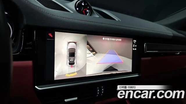 2023 Porsche 카이엔 (PO536)