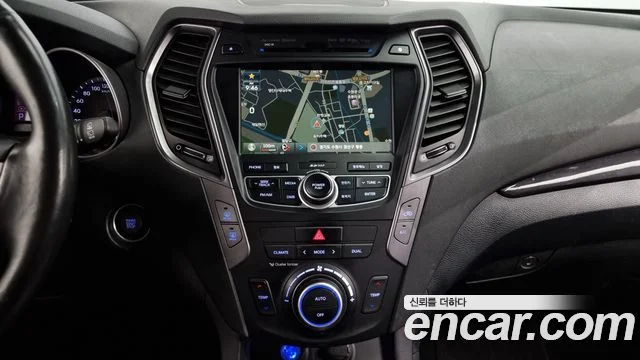 2014 Hyundai Santa Fe (DM)