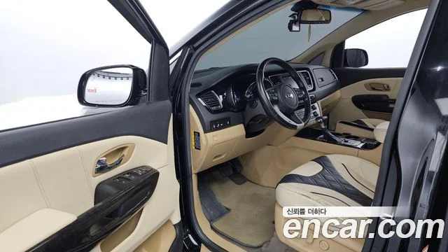 2018 Kia Carnival (New)