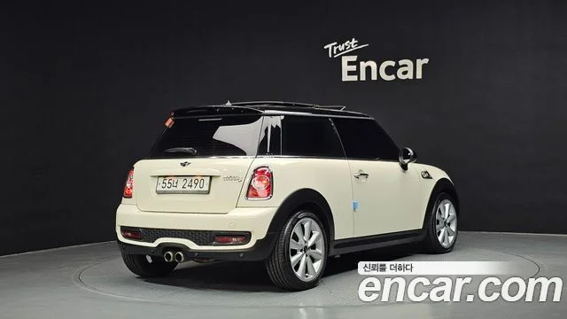 2013 MINI Cooper S
