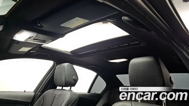 2015 BMW 3 Series (F30)