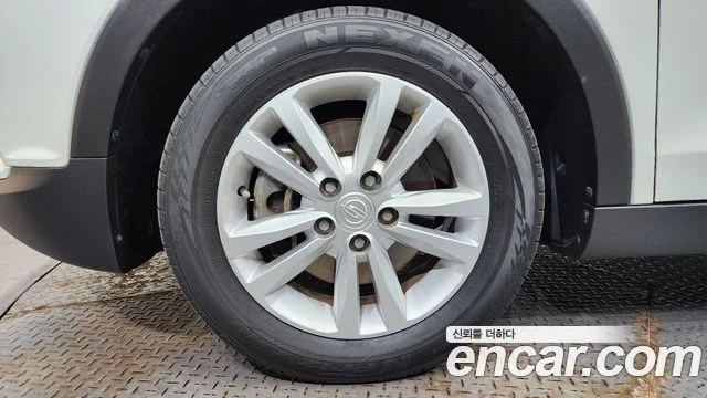 2015 KG Mobility Tivoli