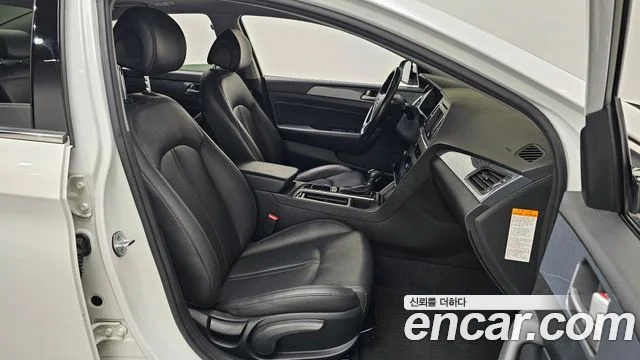 2015 Hyundai LF 쏘나타 하이브리드