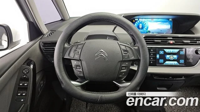 2017 시트로엥/DS C4 피카소
