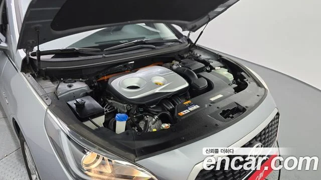 2016 Hyundai LF 쏘나타 하이브리드