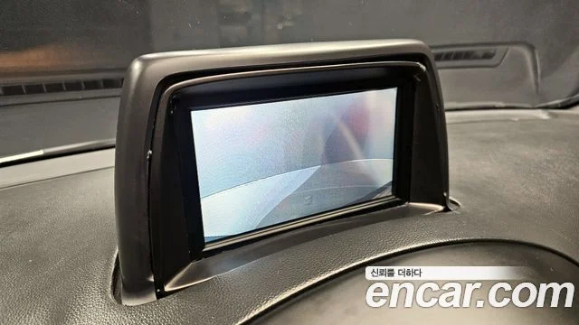 2014 Hyundai Grand Starex