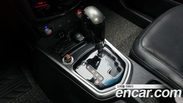 2017 KG Mobility Tivoli Armour