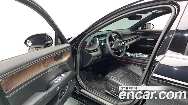 2022 Genesis G90 (RS4)