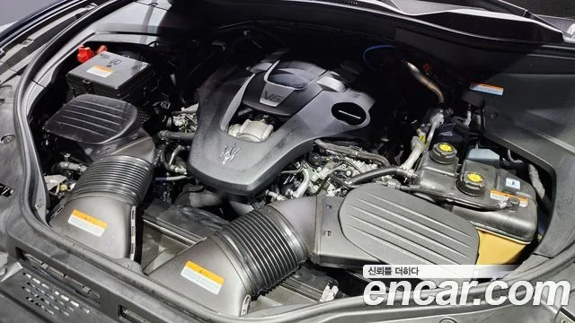 2022 Maserati 르반떼