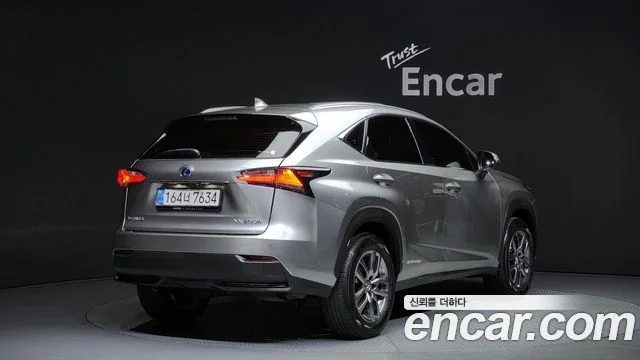 2016 Lexus NX300h
