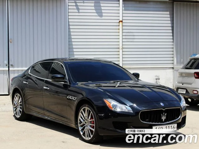 2013 Maserati 콰트로포르테