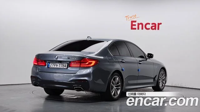 2017 BMW 5 Series (G30)