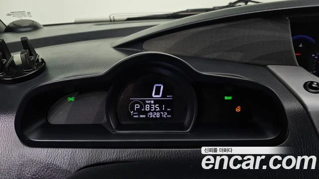 2016 KG Mobility 코란도 투리스모