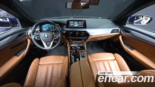 2018 BMW 5 Series (G30)