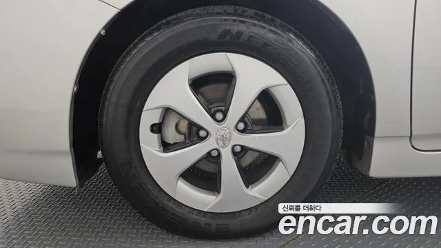 2013 도요타 프리우스