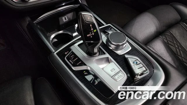 2017 BMW 7 Series (G11)