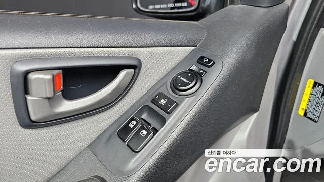 2020 Hyundai Grand Starex (New)