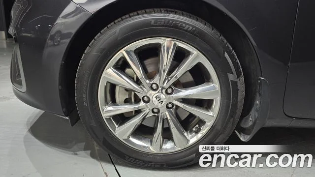 2019 Kia Carnival (New)