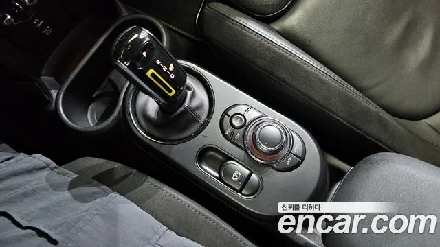 2022 MINI Cooper Electric