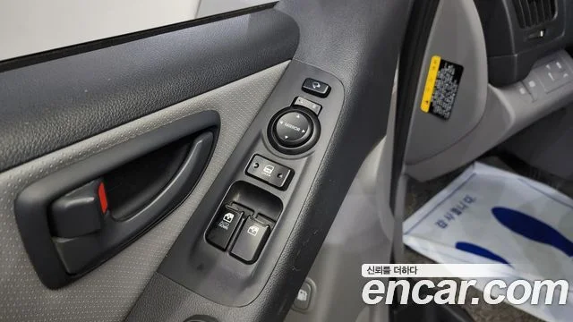 2020 Hyundai Grand Starex (New)