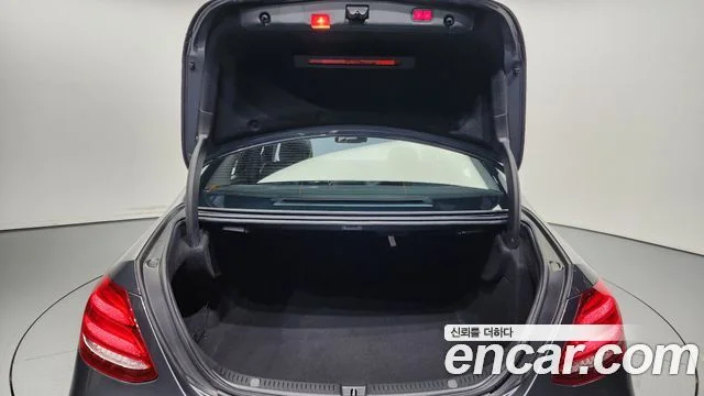 2017 Mercedes-Benz E-클래스 W213