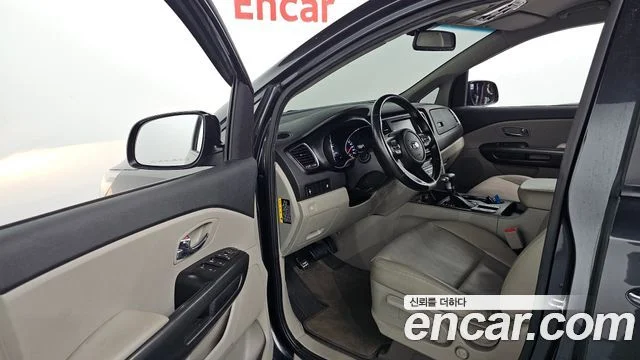 2019 Kia Carnival (New)