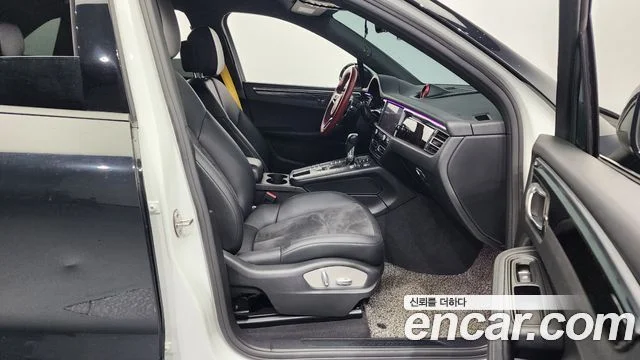 2019 Porsche 마칸