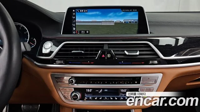 2018 BMW 7 Series (G11)