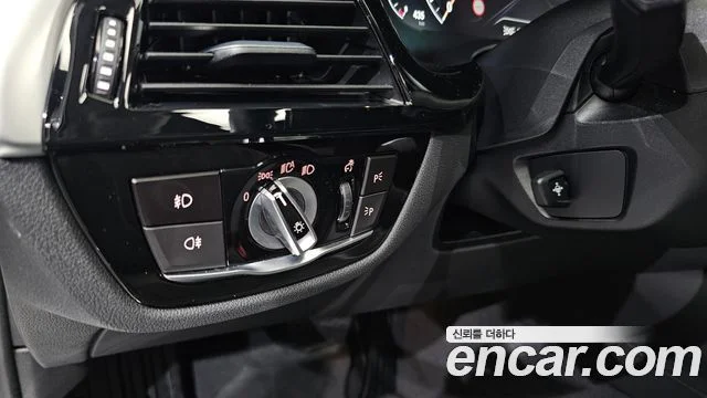 2019 BMW 5 Series (G30)