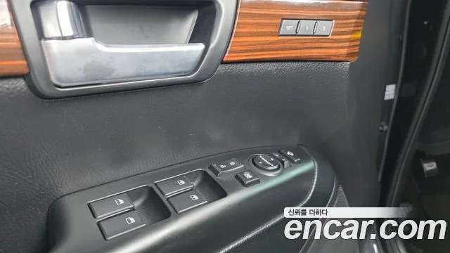 2016 Kia Mohave (New)