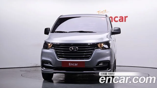 2018 Hyundai Grand Starex (New)